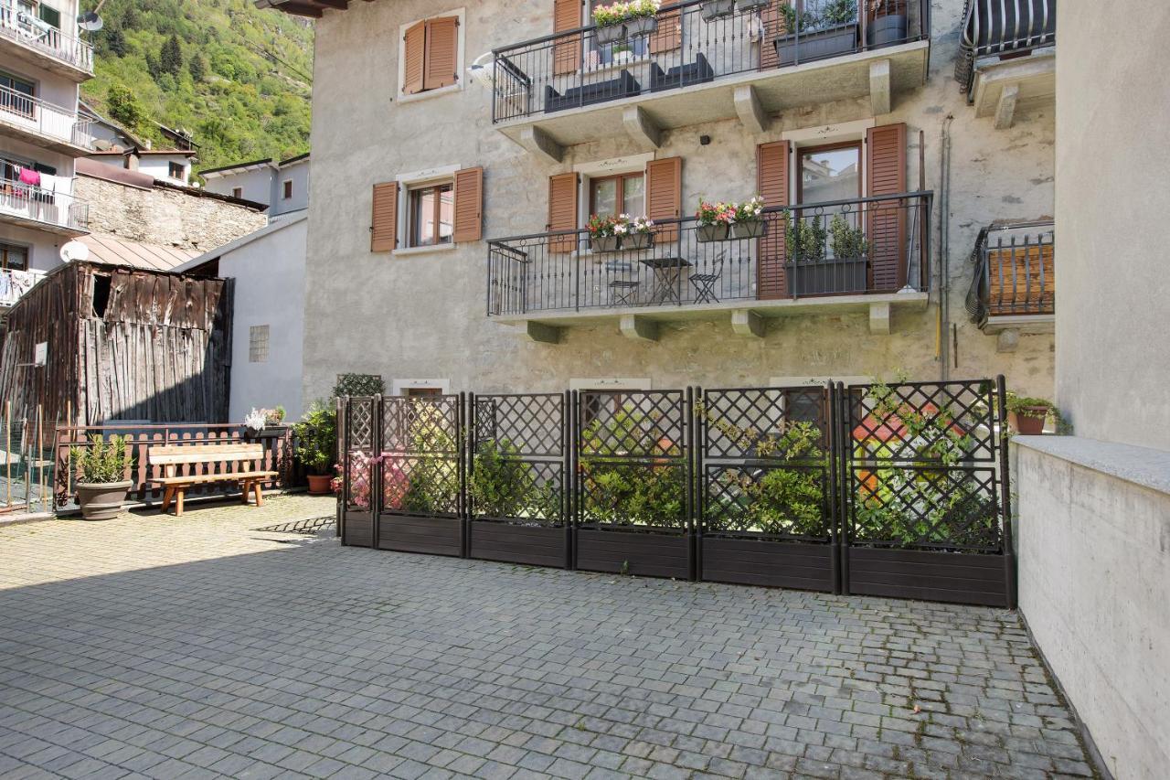La Maison Du Bonheur Grosio Apartamento Exterior foto